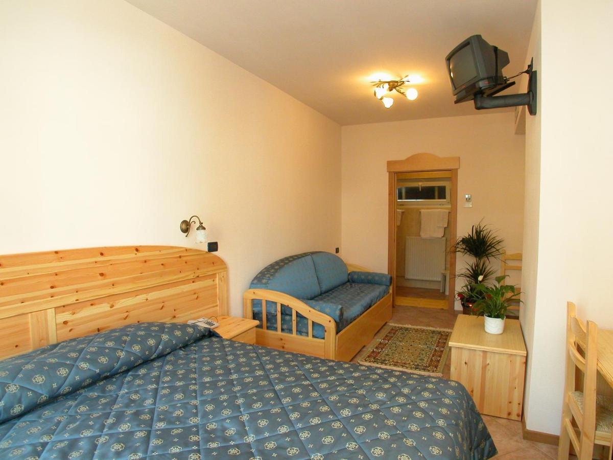 Hotel Vittoria Рива-дель-Гарда Экстерьер фото