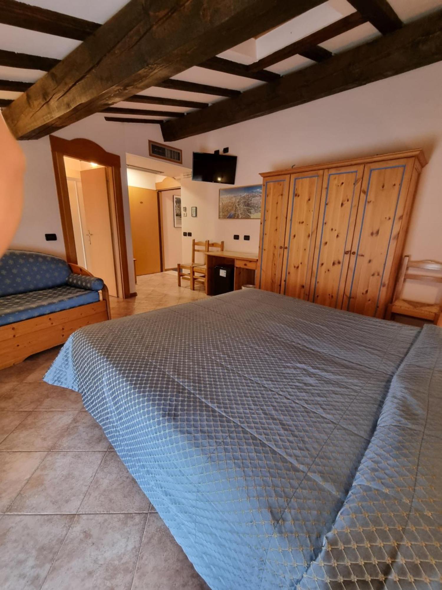 Hotel Vittoria Рива-дель-Гарда Экстерьер фото